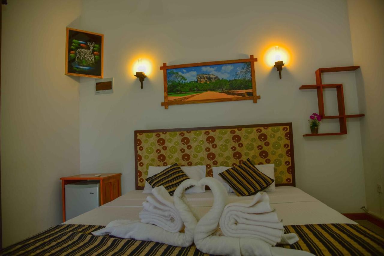 Lake Villa Resort ทิซซามาฮารามา ภายนอก รูปภาพ