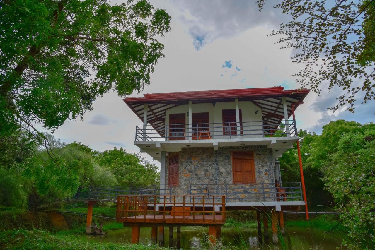 Lake Villa Resort ทิซซามาฮารามา ภายนอก รูปภาพ