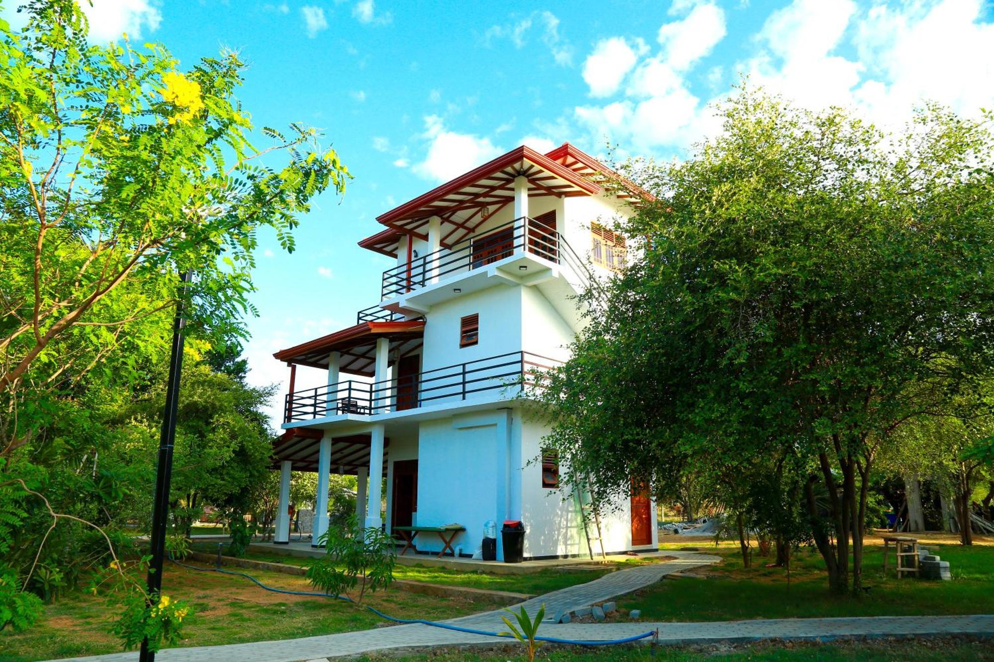 Lake Villa Resort ทิซซามาฮารามา ภายนอก รูปภาพ