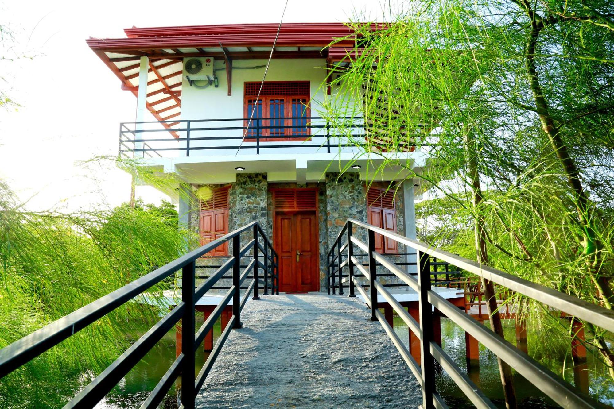 Lake Villa Resort ทิซซามาฮารามา ภายนอก รูปภาพ