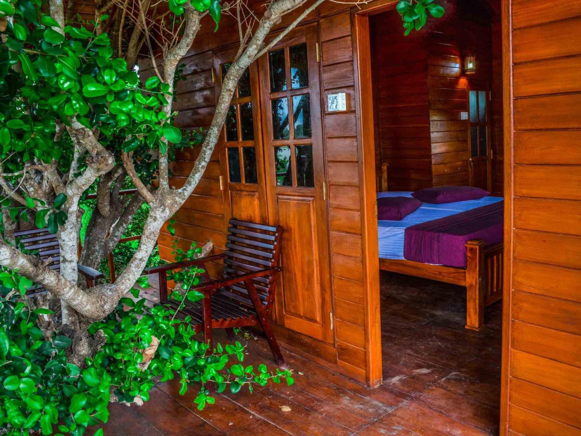 Lake Villa Resort ทิซซามาฮารามา ภายนอก รูปภาพ