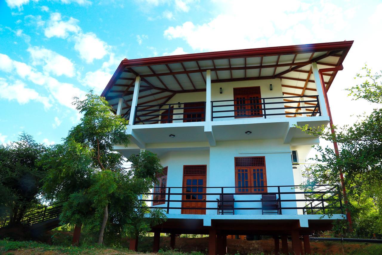Lake Villa Resort ทิซซามาฮารามา ภายนอก รูปภาพ